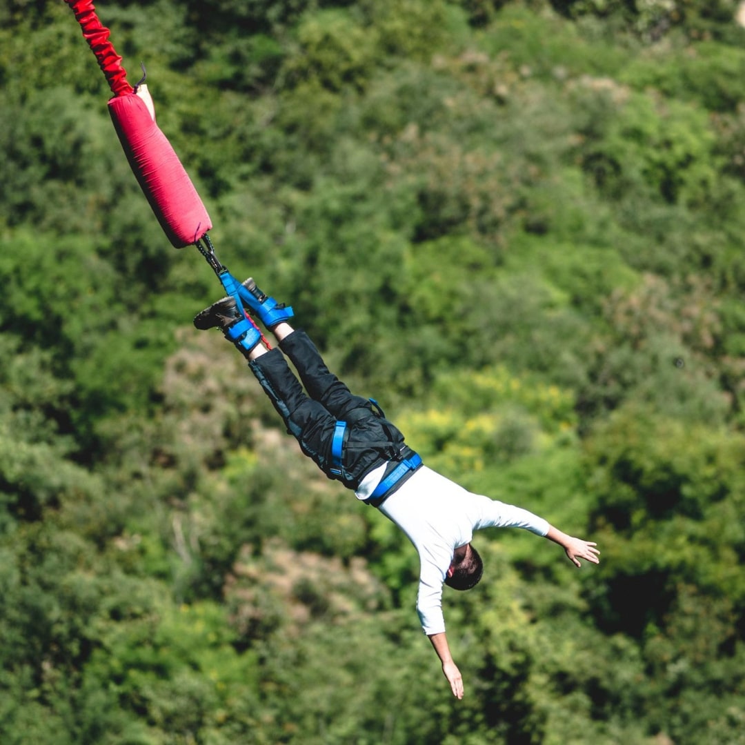 83 meter bungee jump in Rishikesh
